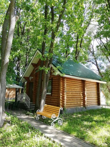 Коттедж "Кот Леопольд" на базе отдыха Егоркины горки